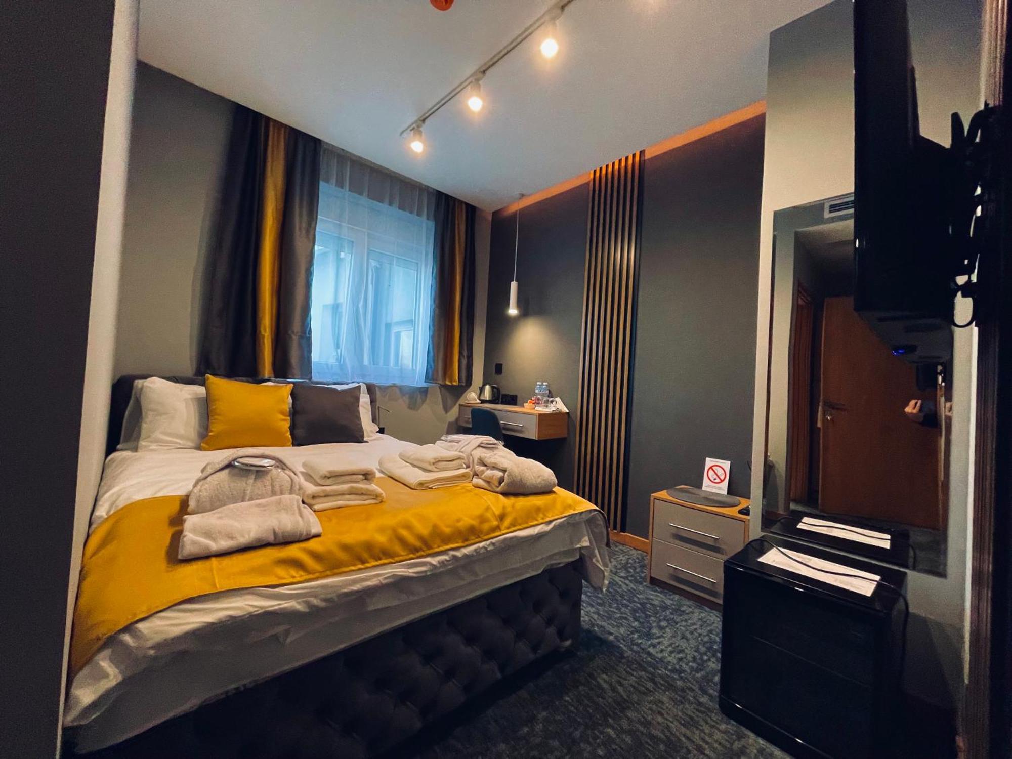 Mozaik Apartments & Spa - Modern 4-Star Apartments With Exclusive Private Spa Wellness In The City Center - Sauna, Jacuzzi, Turkish Bath - Free Parking, Wi-Fi - Rooms & Apartments Ćuprija Esterno foto